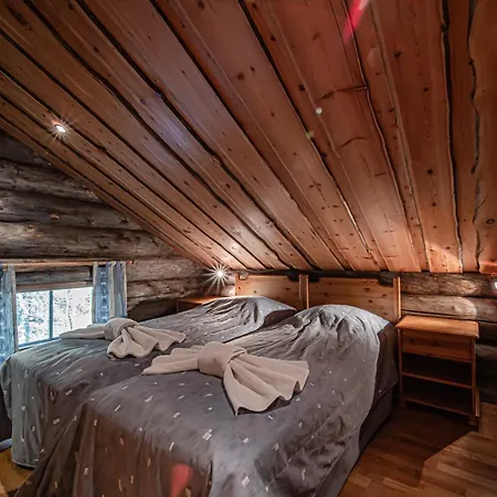 Ursa Major By Aavalevi Holidays Apartment *