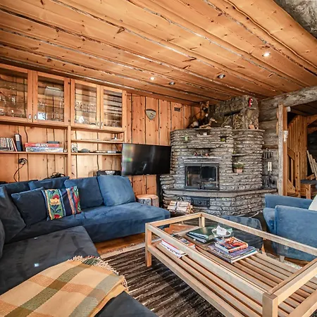 Ursa Major By Aavalevi شقة