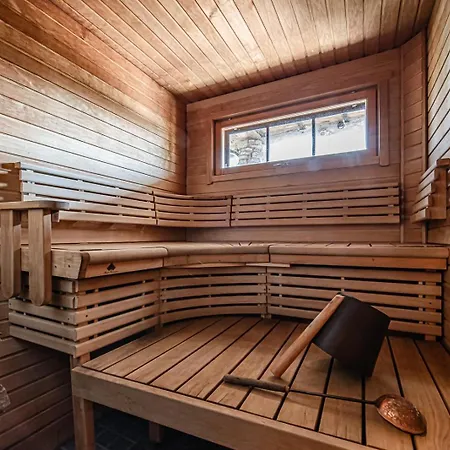 Ursa Major By Aavalevi شقة